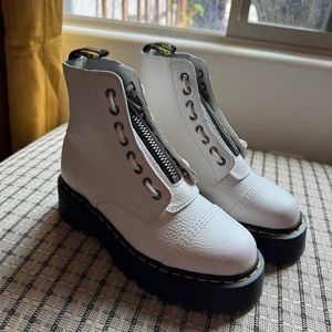 Dr. Martens Sinclair Zipper Milled Nappa White Pebbled Leather Boots